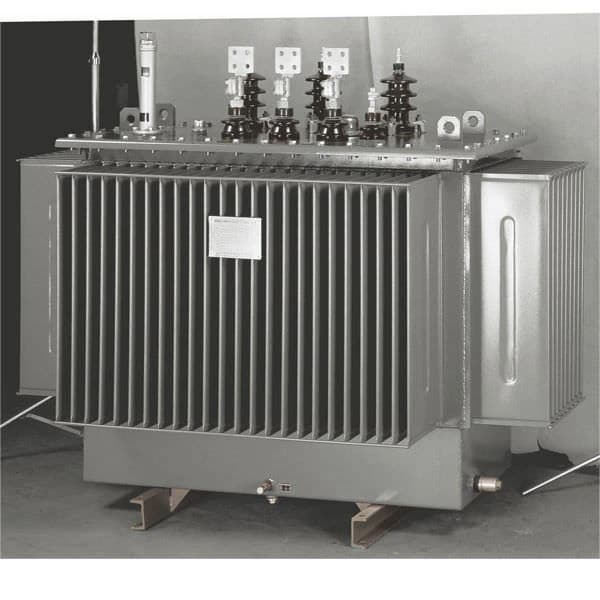 Hermetically sealed oil-immersed distribution transformer